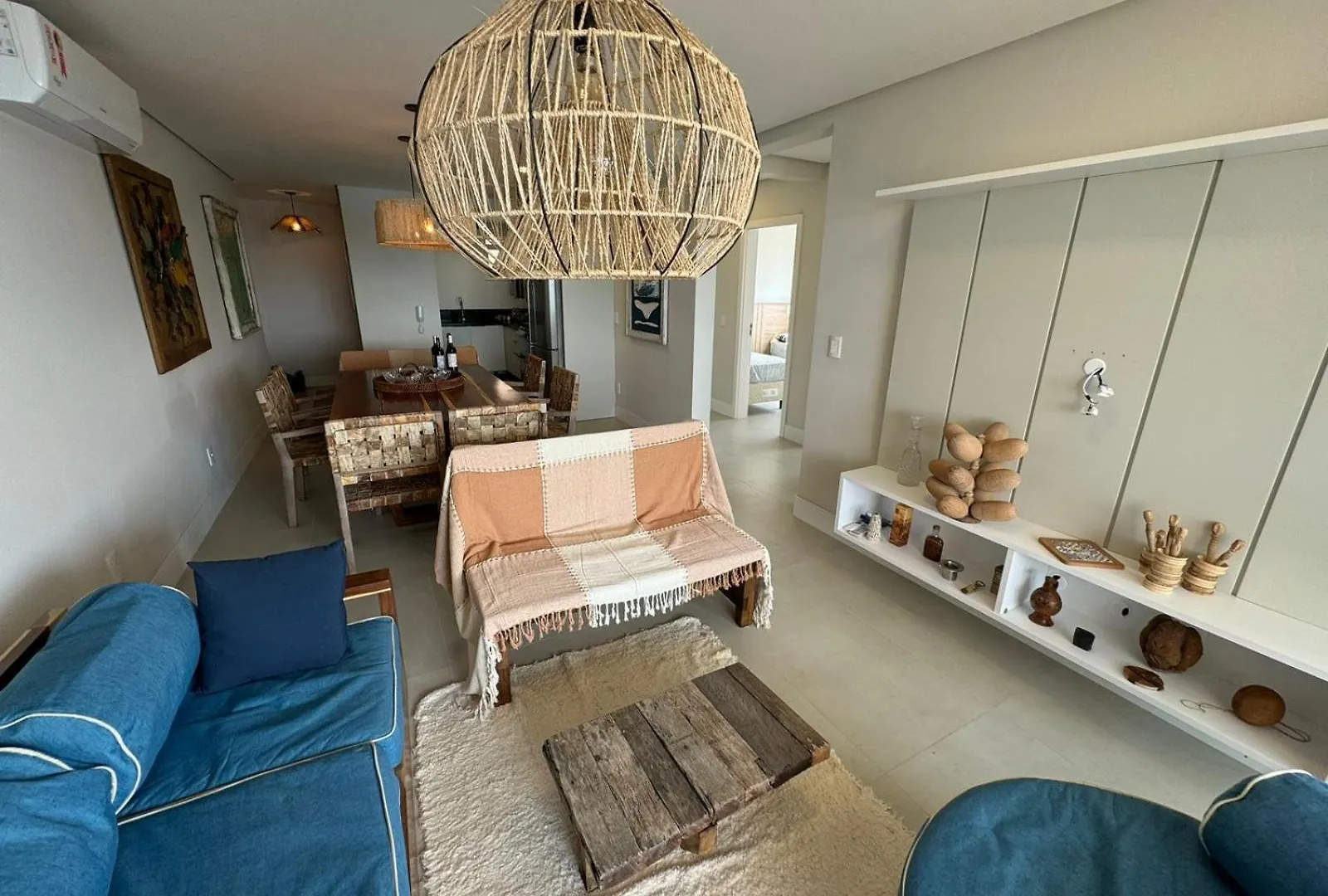 Cod 31 - Apartamento Frente Mar Na Praia Das Caravelas 고베르나도르 셀소 하모스 아파트